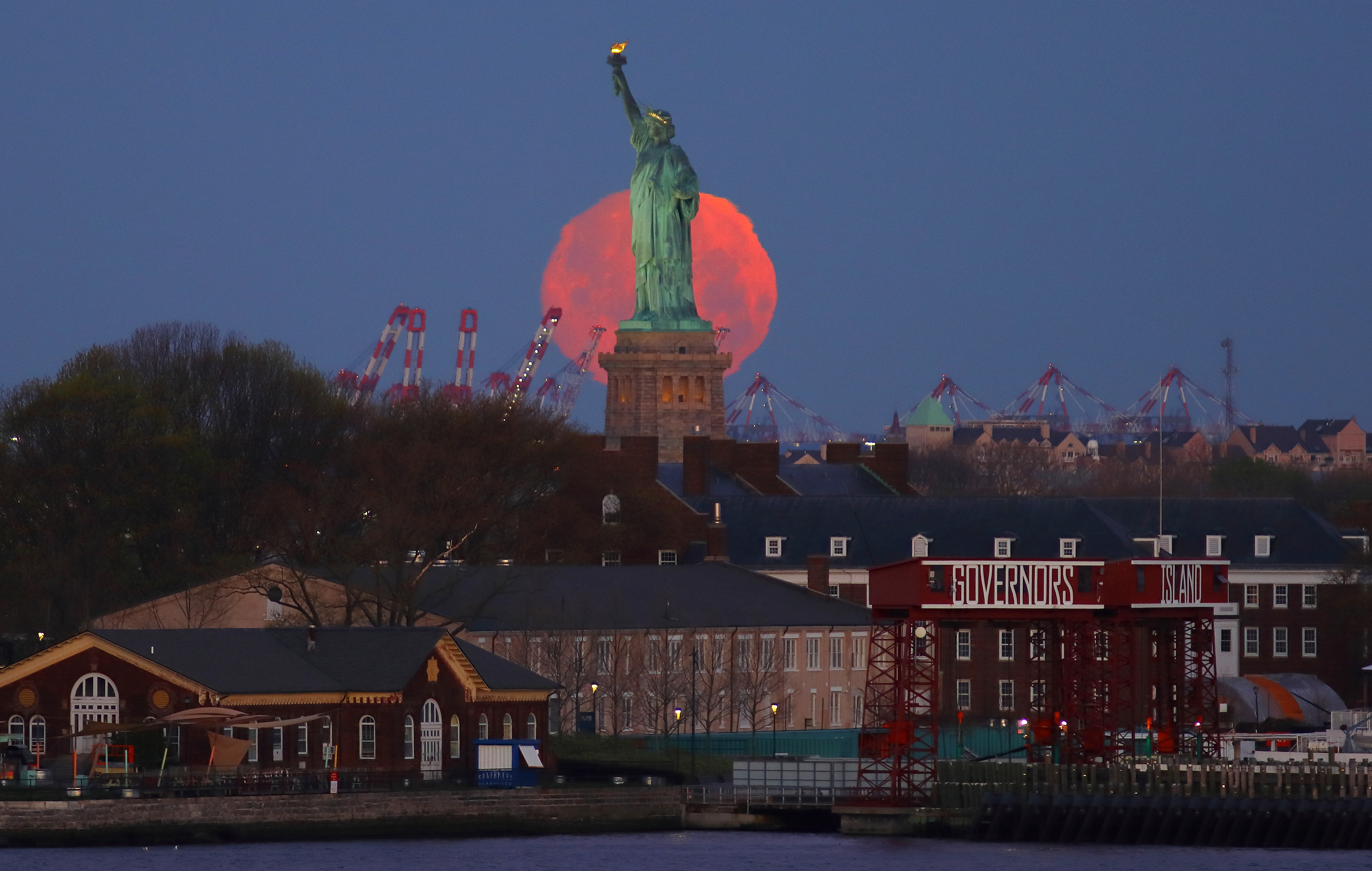 super pink moon 2021