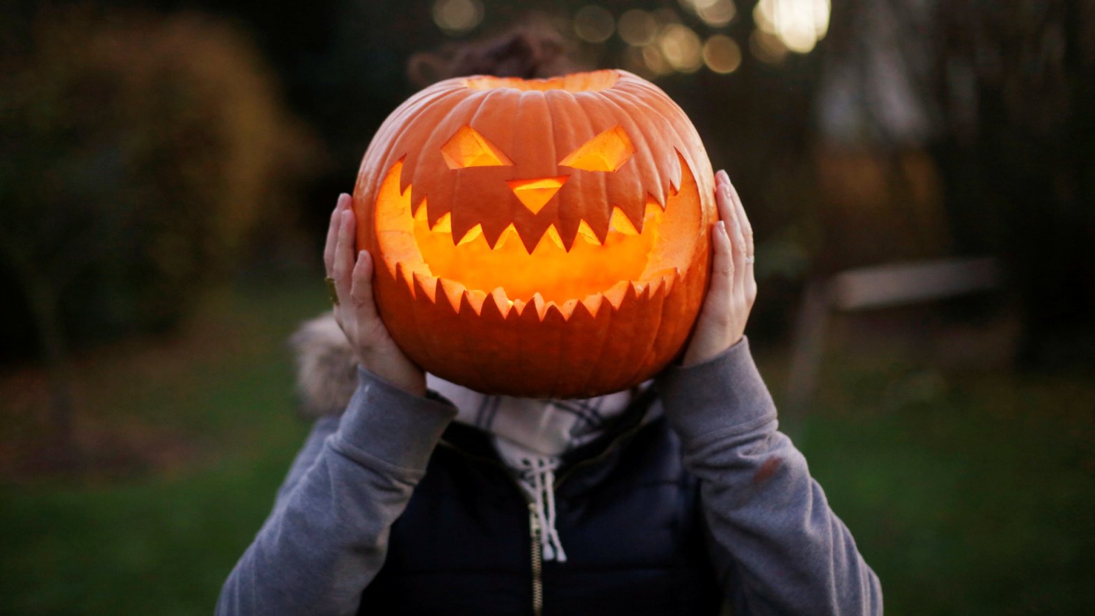 ⁂ How long ago was halloween 2021 in months ⁂ How long ago was halloween 2021 in months