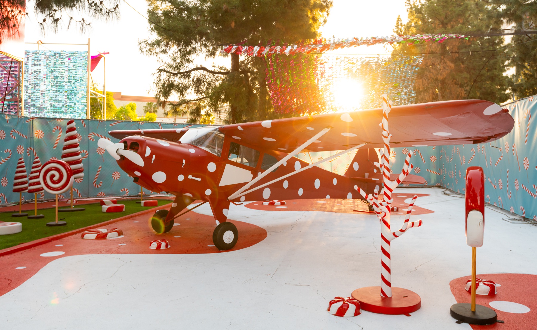 Sugar Rush, an Offbeat Outdoor Experience, Debuts – NBC Los Angeles