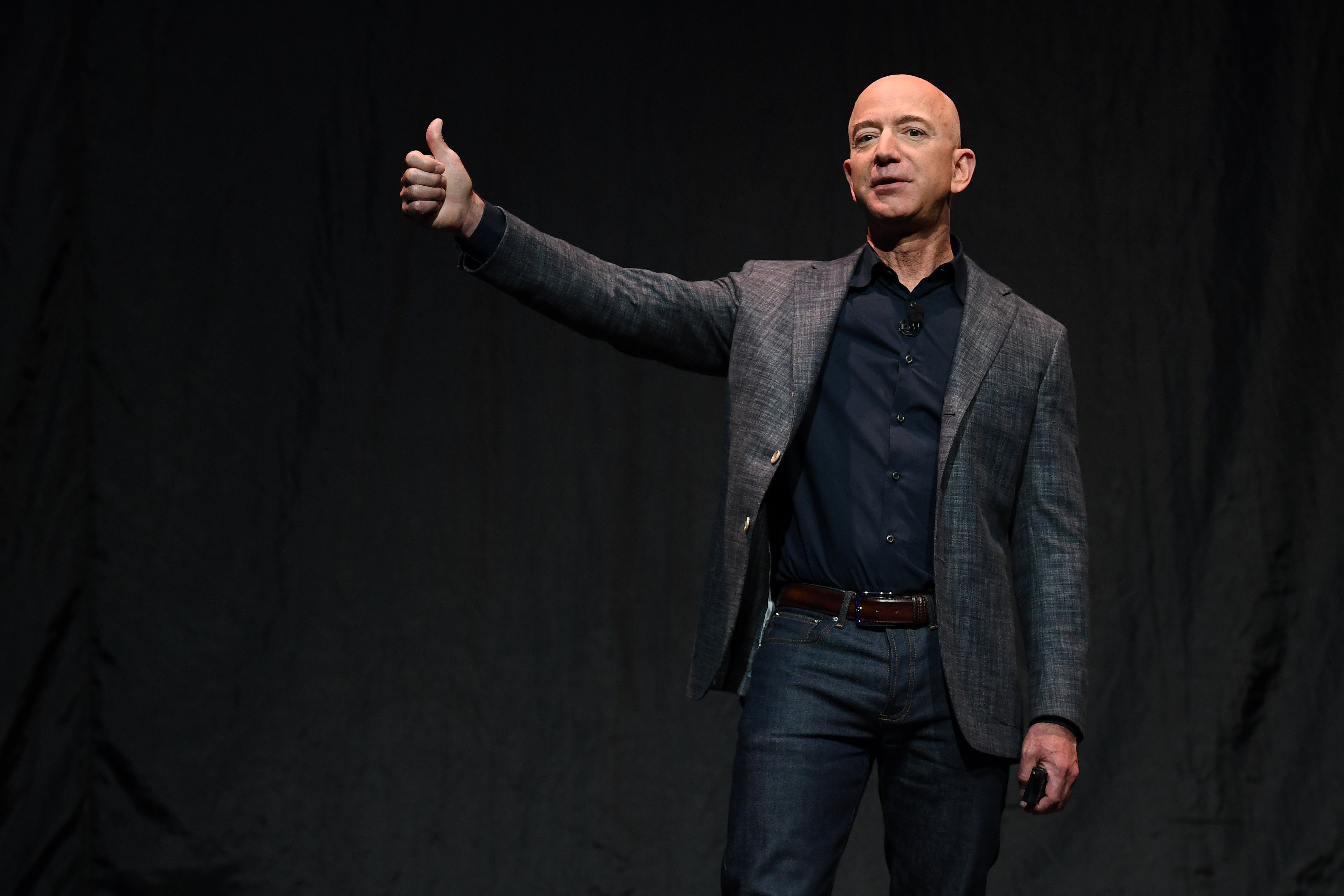 Former Twitter CEO: The Advice Jeff Bezos Gave Me a Decade Ago