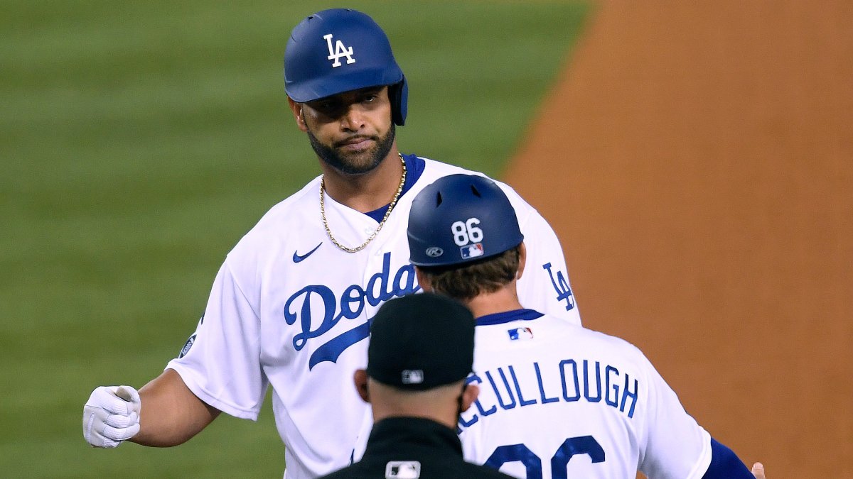 Albert Pujols shines in Dodgers debut vs. Madison Bumgarner