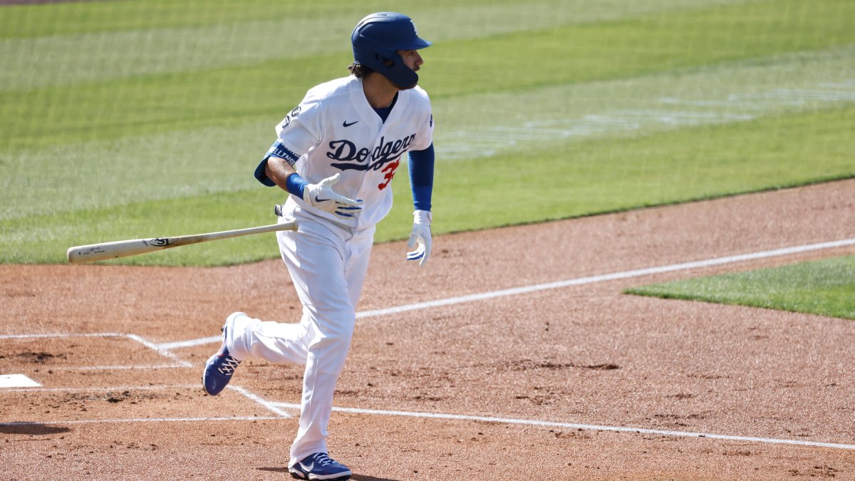 Cody Bellinger celebrated his return to Arizona with an all-out
