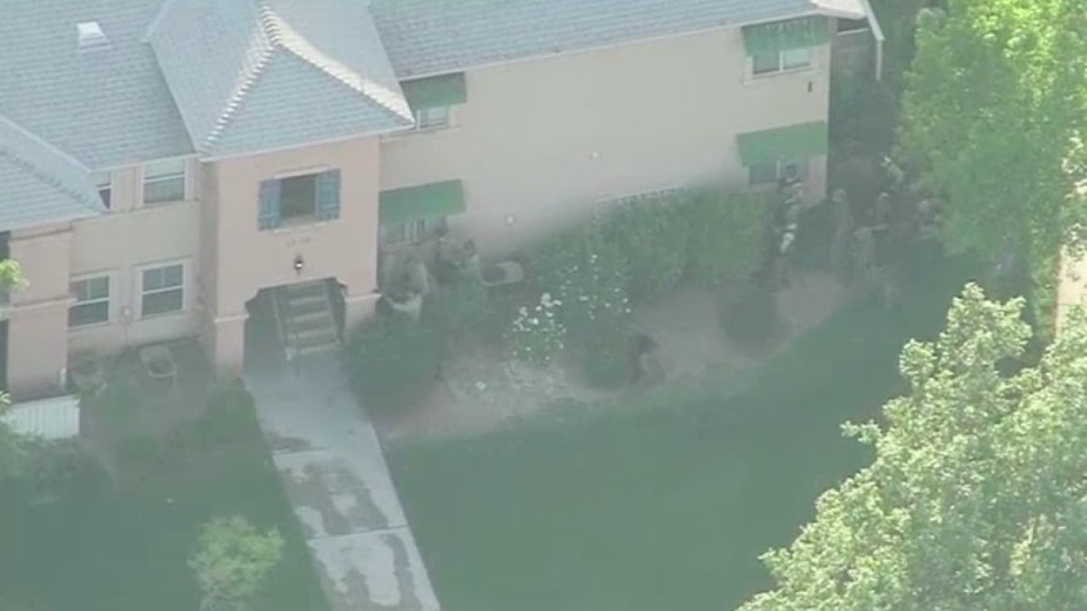 Hours-Long Standoff Continues at Apartment Complex in Palmdale – NBC ...
