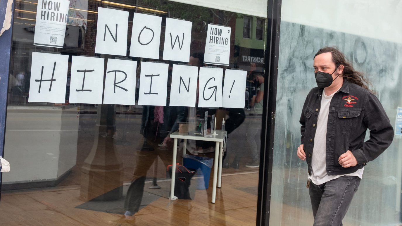 Hiring in Southern California Here’s Where to Apply for Hiring in Southern California Here’s Where to Apply for