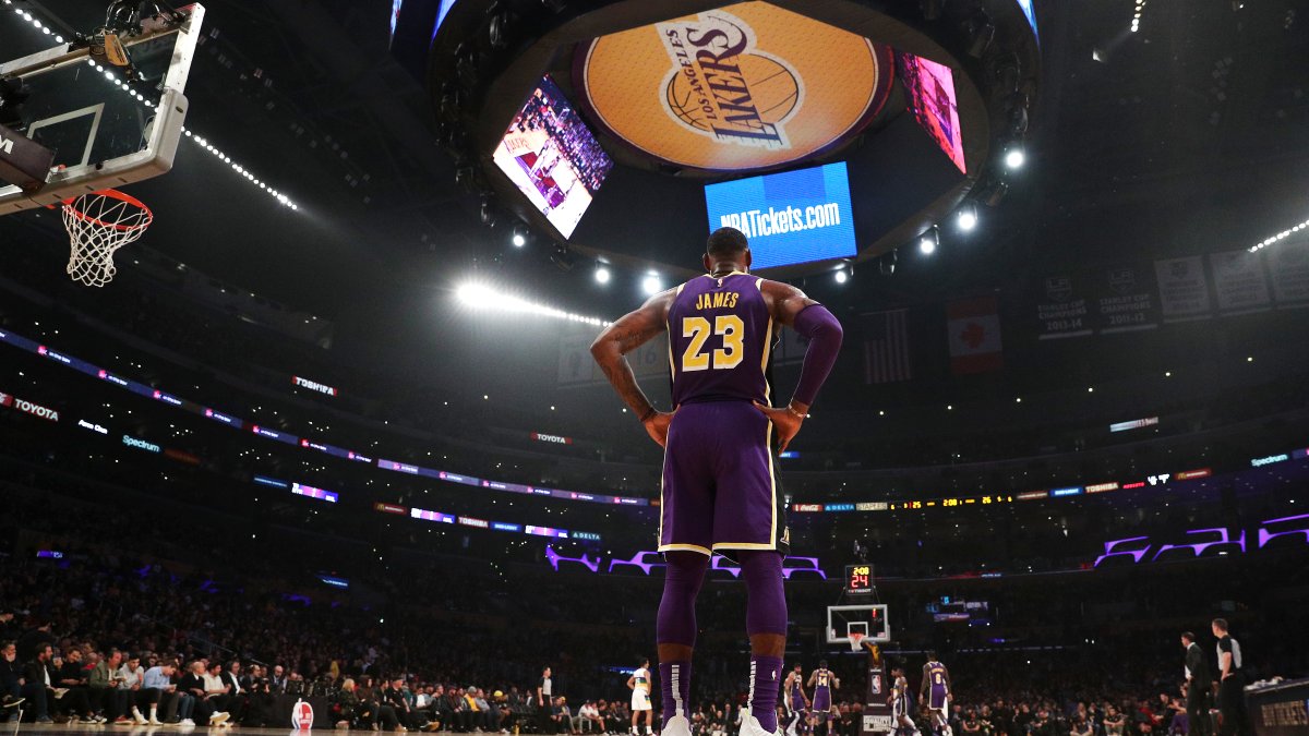 Check out an early mock-up of the Lakers' final Nike jersey design - Silver  Screen and Roll