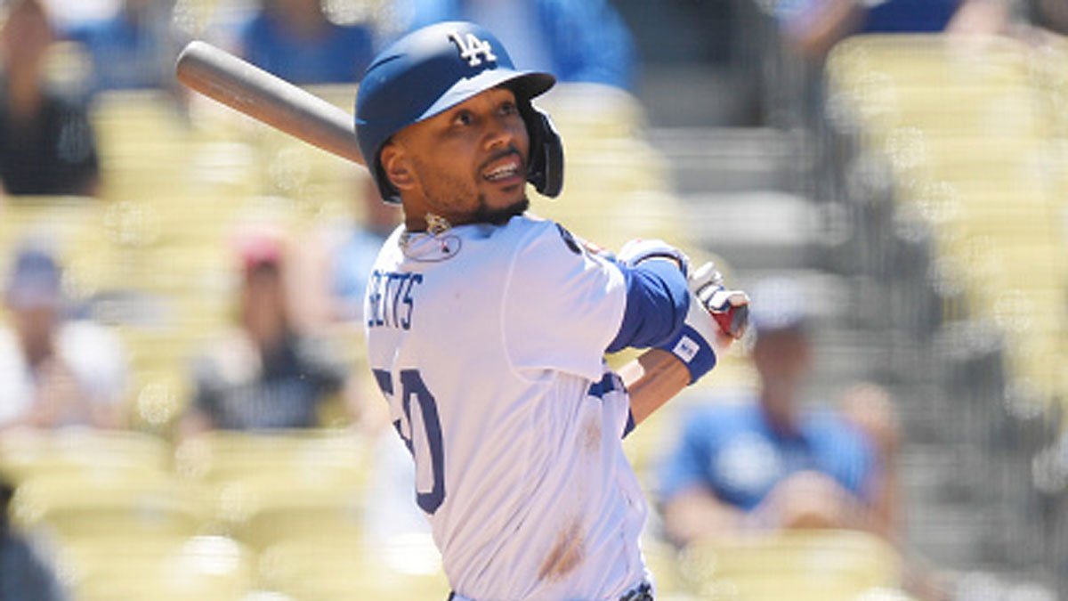 Mookie Betts suffers broken toe – NBC Los Angeles