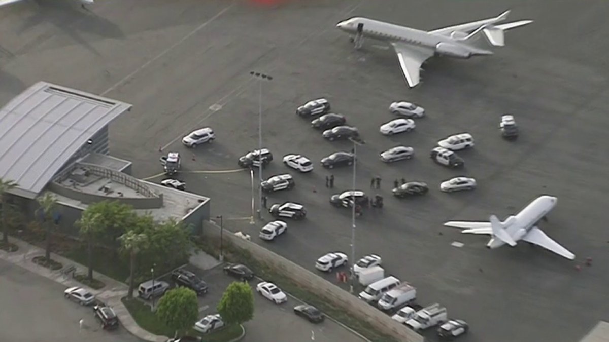 Watch Chase on LAX Runway Caught on Camera NBC Los Angeles