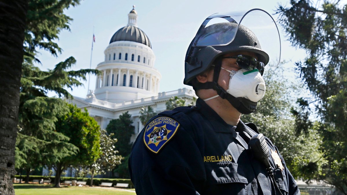 Mask Mandate Returns for California Lawmakers, Staff NBC Los Angeles Mask Mandate Returns for California Lawmakers, Staff NBC Los Angeles