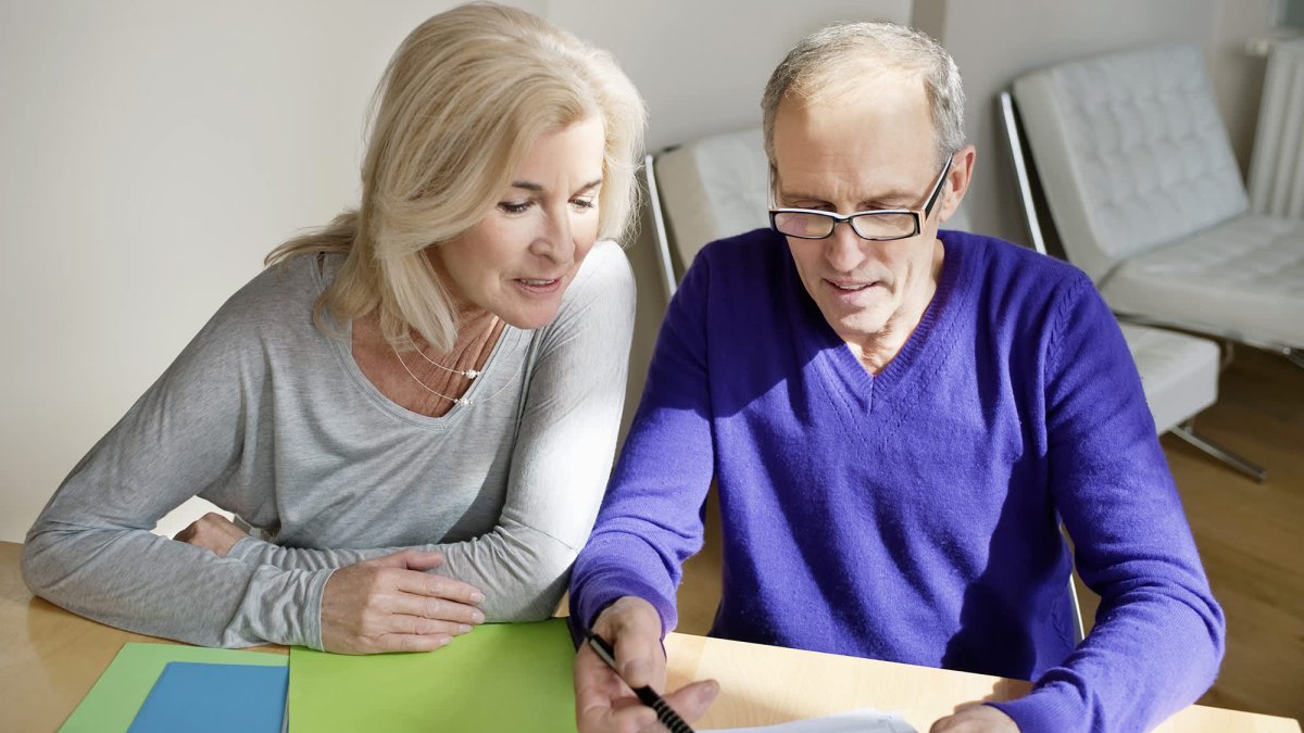 Retirees Need to Keep This Much Cash, Advisors Say - Vimarsana News