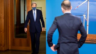 German Foreign Minister Heiko Maas (R) and John Kerry (L), U.S. Special Presidential Envoy for Climate, are pictured during a meeting at the Federal Foreign Office on May 18, 2021 in Berlin, Germany.