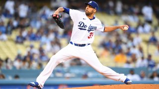 MLB: AUG 17 Pirates at Dodgers