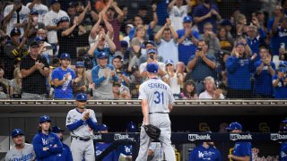 Los Angeles Dodgers v San Diego Padres