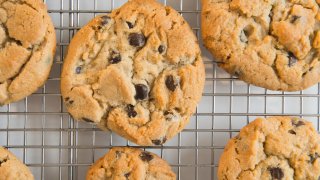 chocolate chip cookies.