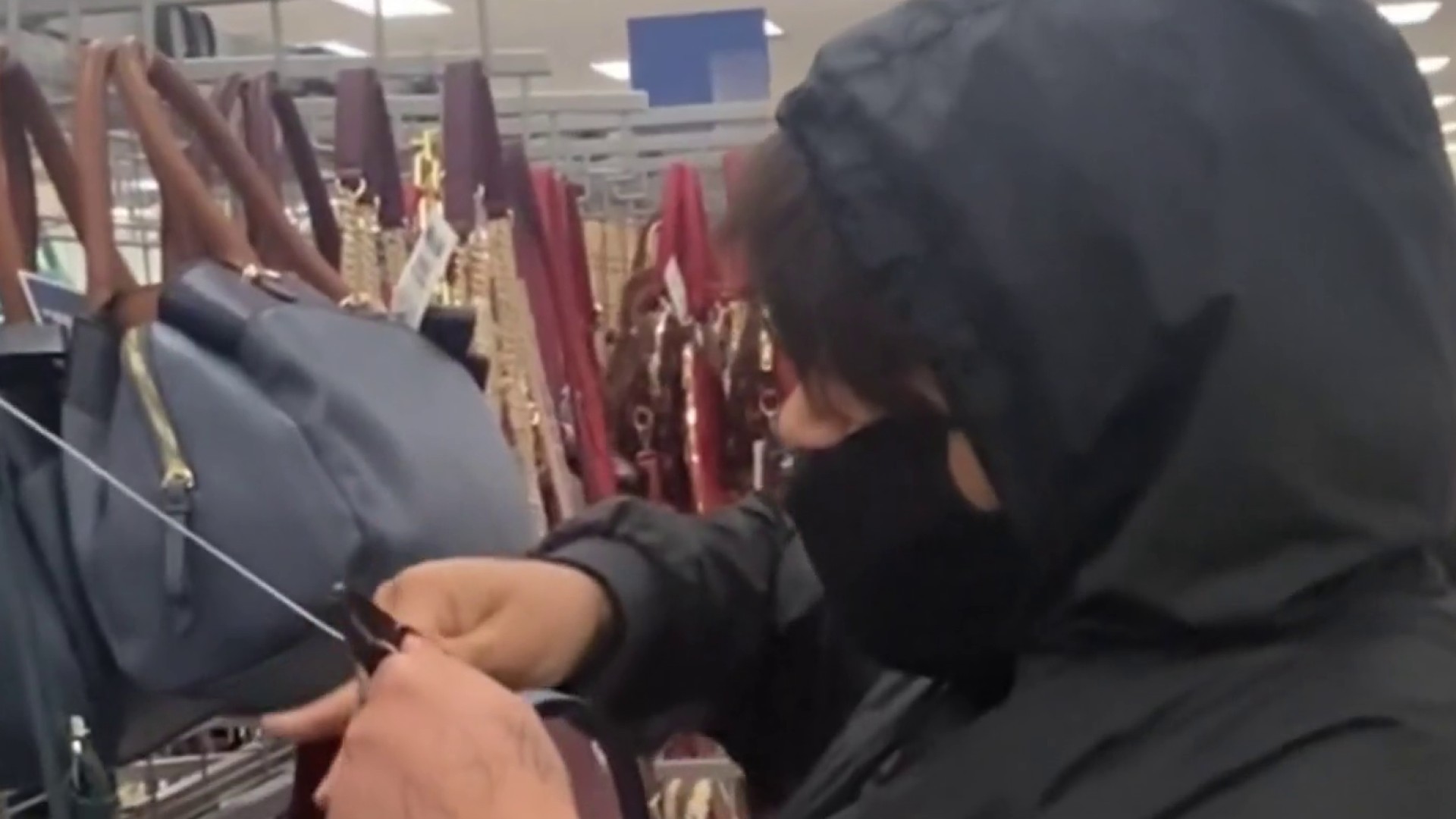 Shoplifting Video at Hemet Marshalls Leads to Arrest photo photo
