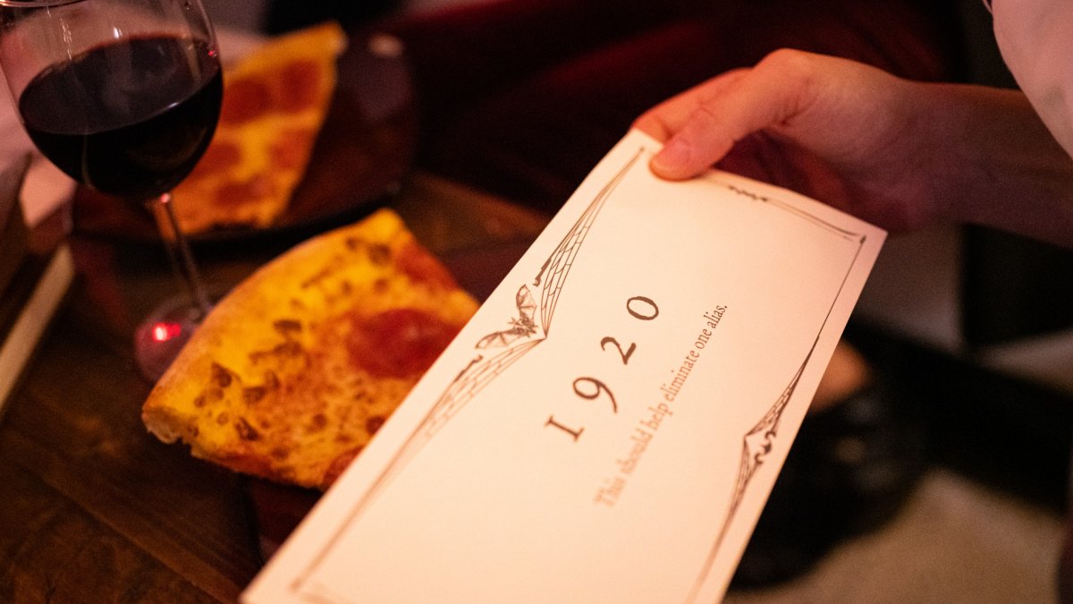 Vampire Pizza Returns With New At-Home Experiences – NBC Los Angeles Vampire Pizza Returns With New At-Home Experiences – NBC Los Angeles