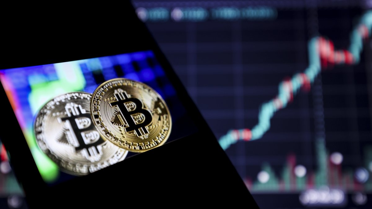 CIO Behind Second Bitcoin Futures ETF Addresses Concerns Around Tracking Error - Vimarsana News