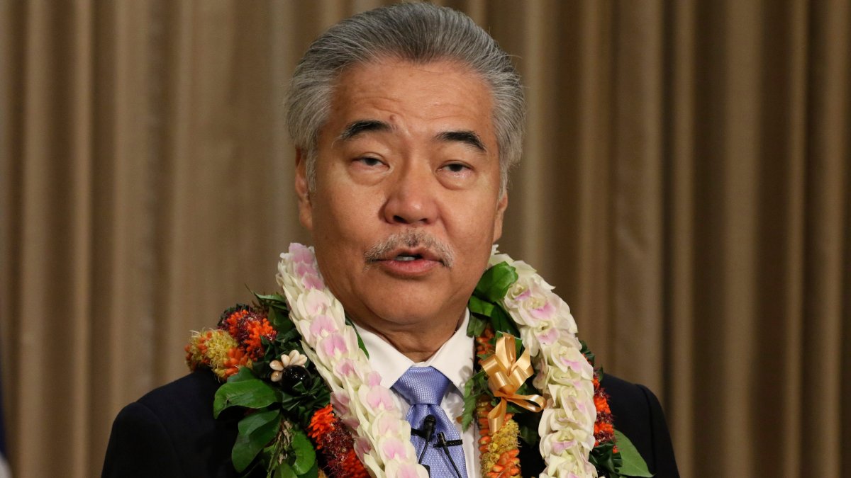 Hawaii’s Governor Welcomes Travelers as COVID Counts Drop – NBC Los Angeles Hawaii’s Governor Welcomes Travelers as COVID Counts Drop – NBC Los Angeles