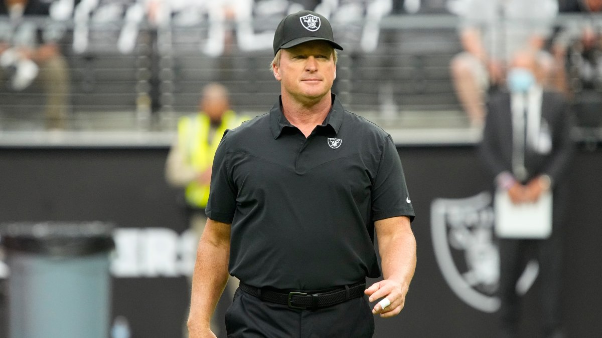 Jon Gruden resigns as Raiders coach over racist, misogynistic, and  homophobic e-mails