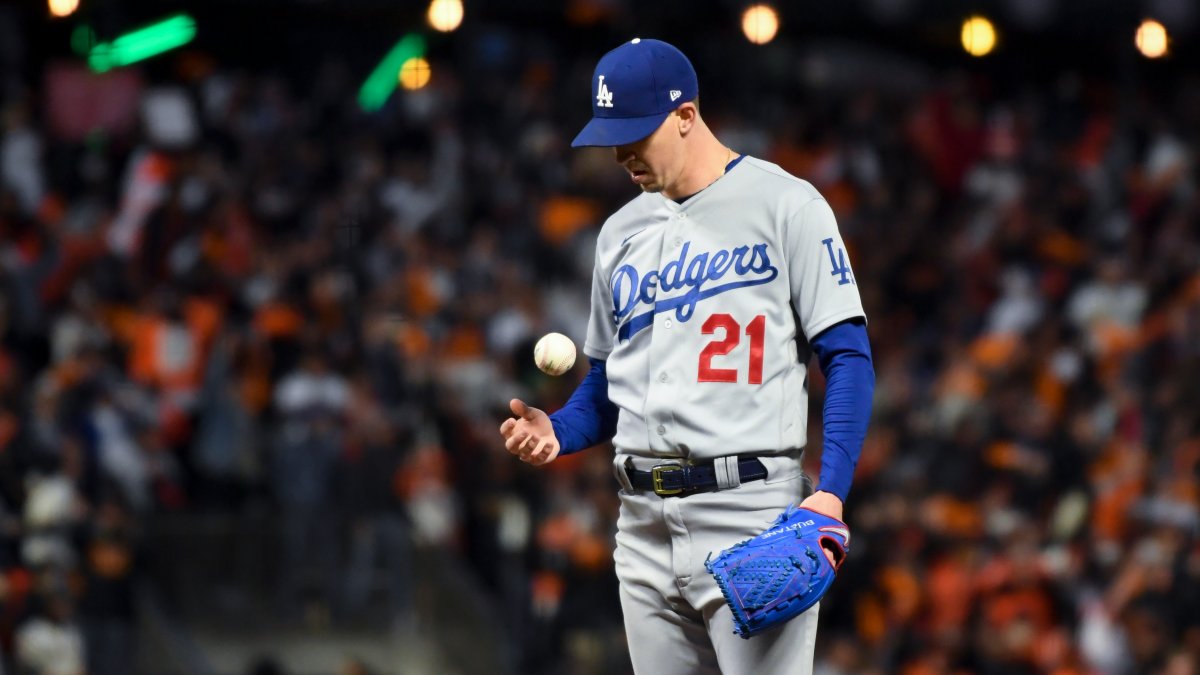 Masterful Webb pitches Giants past Dodgers in playoff opener - The