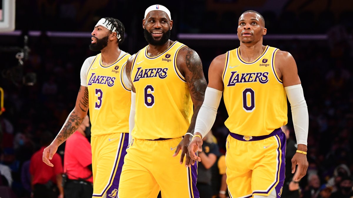 Lakers Debut Their New ‘Big 3’ in 11199 Loss to Warriors NBC Los Angeles