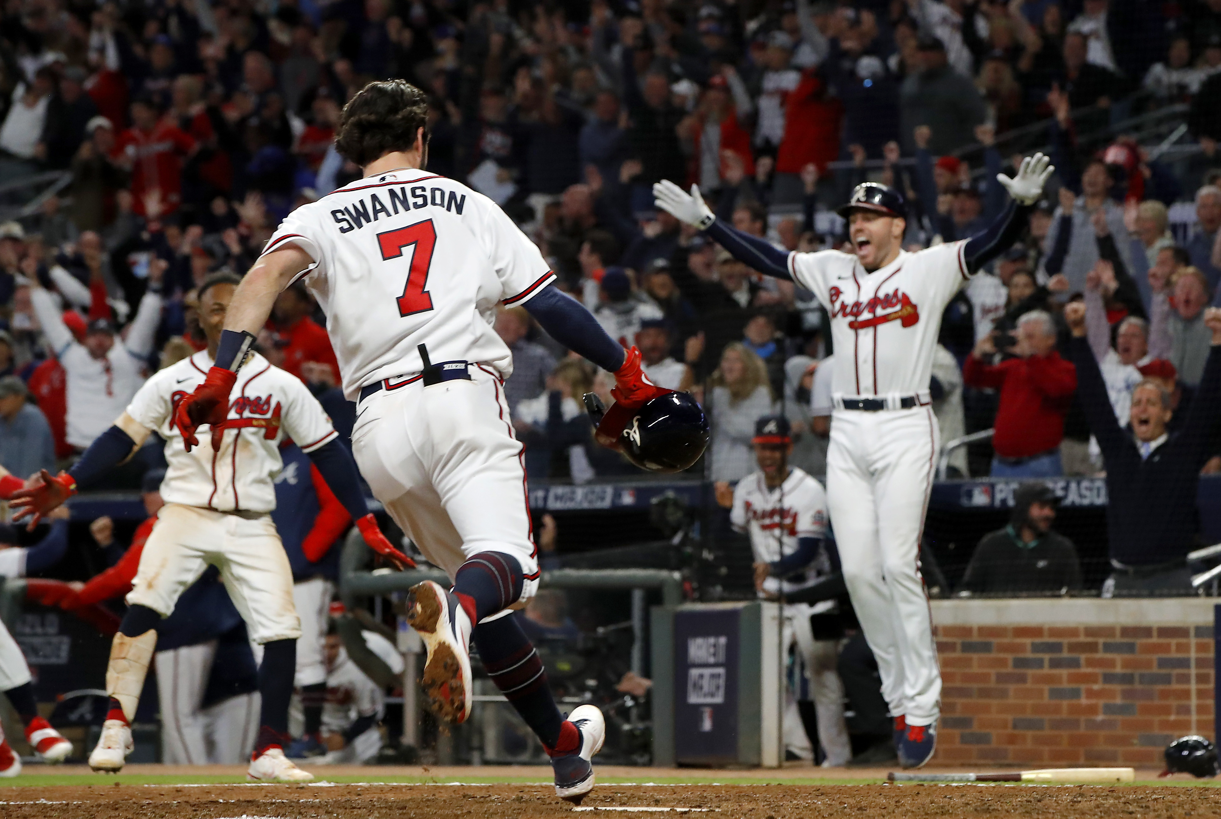 Braves Walk-Off Again, Beat Dodgers 5-4 in Game 2 to Take 2-0