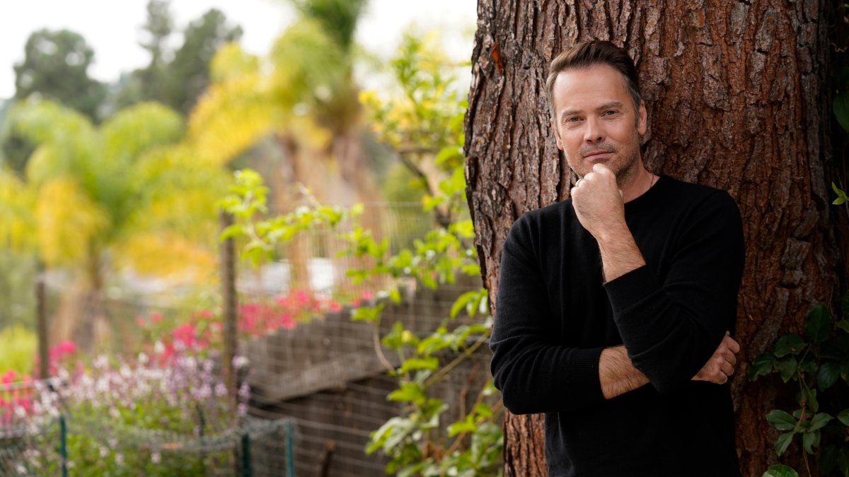 Barry Watson Talks 'Heaven,' Spirituality and Cancer Battle – NBC Los Angeles - Vimarsana News