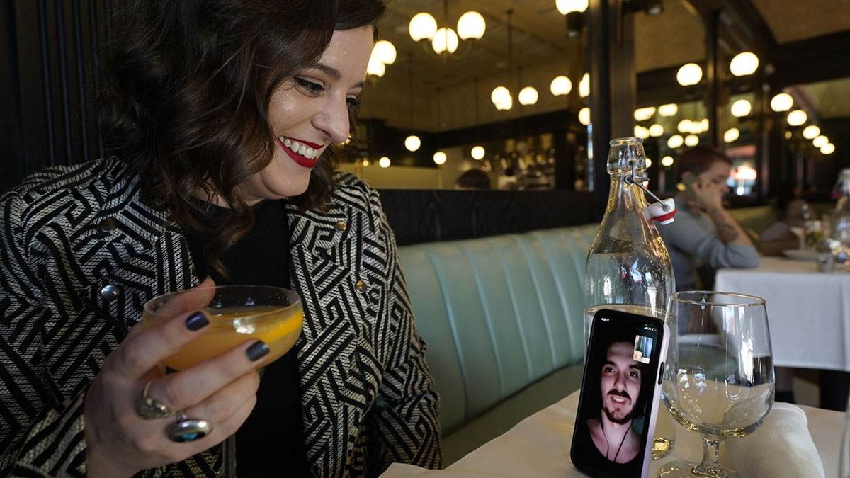 Easing of COVID Travel Restrictions Lets Loved Ones Reunite – NBC Los Angeles Easing of COVID Travel Restrictions Lets Loved Ones Reunite – NBC Los Angeles