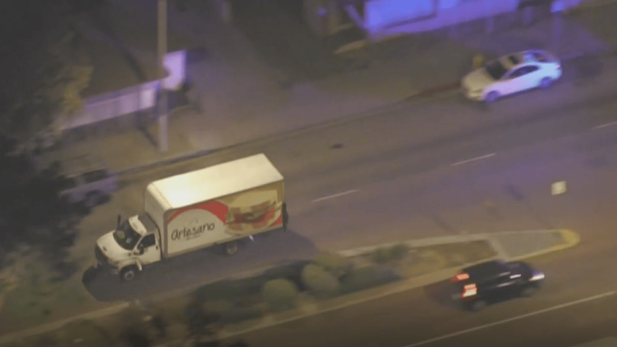 Driver in Custody After Hour Long Pursuit Through LA – NBC Los Angeles