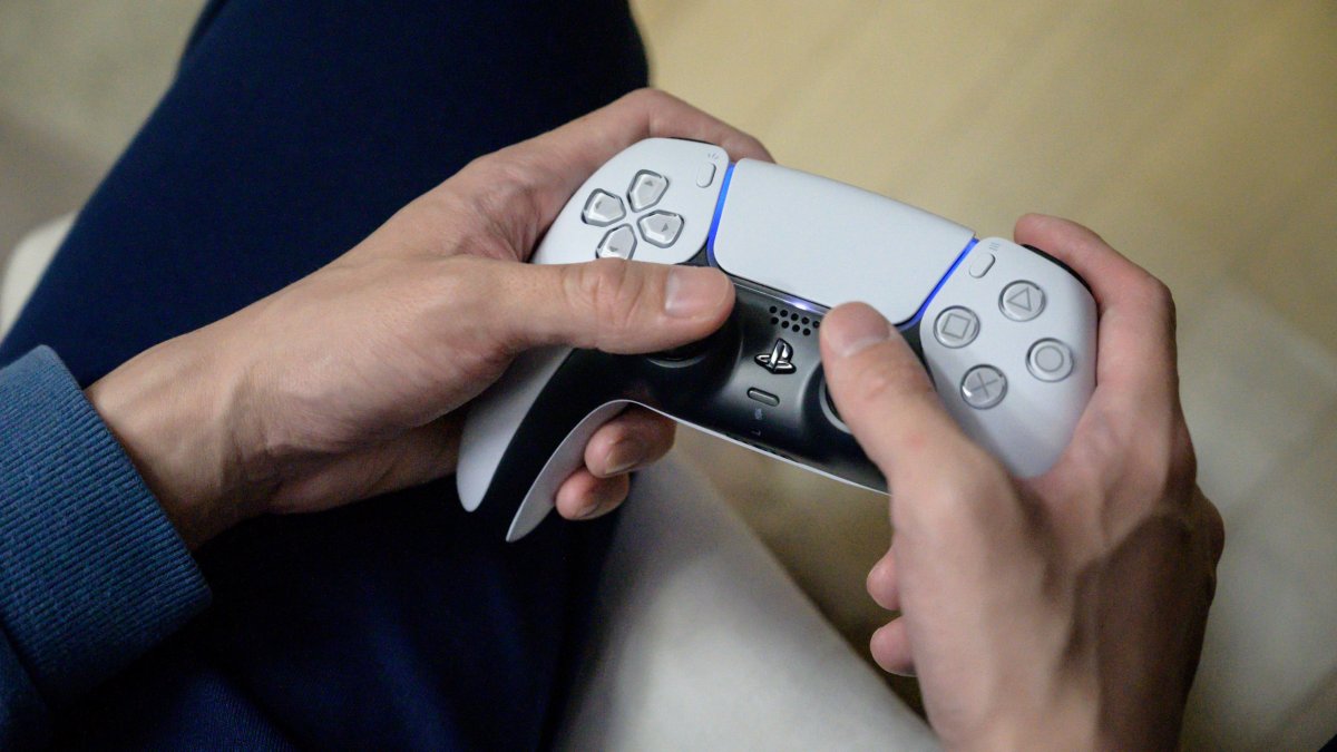Sony Suspends All PlayStation Sales in Russia Over Ukraine War - Vimarsana News