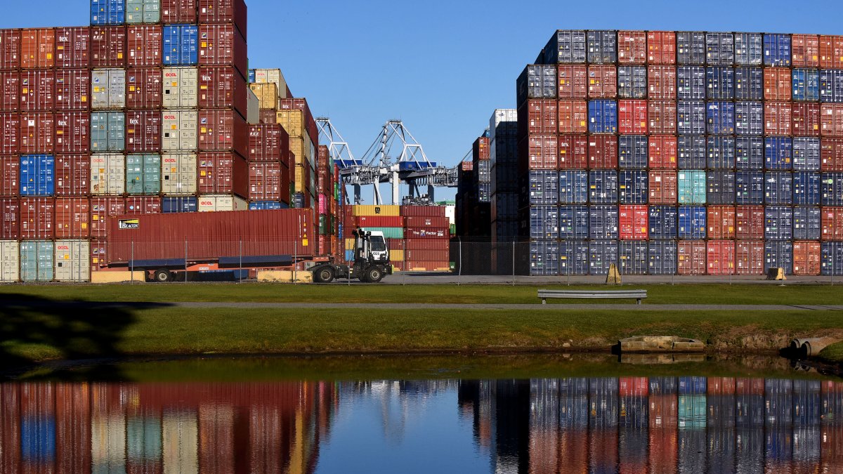 Supply Chain Disruptions May Ease in the Second Half of 2022, Insurer Says - Vimarsana News