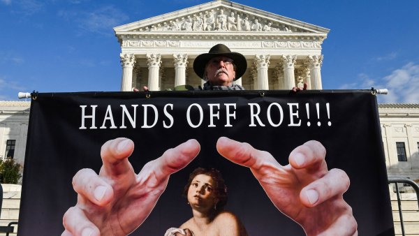 Supreme Court Won't Stop Texas Abortion Ban, But OKs Clinics' Suit 3