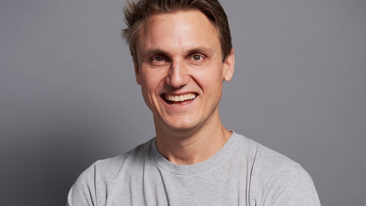 Clubhouse's Paul Davison on Hypergrowth and Becoming a "Real Company," Post-Pandemic – NBC Los Angeles - Vimarsana News