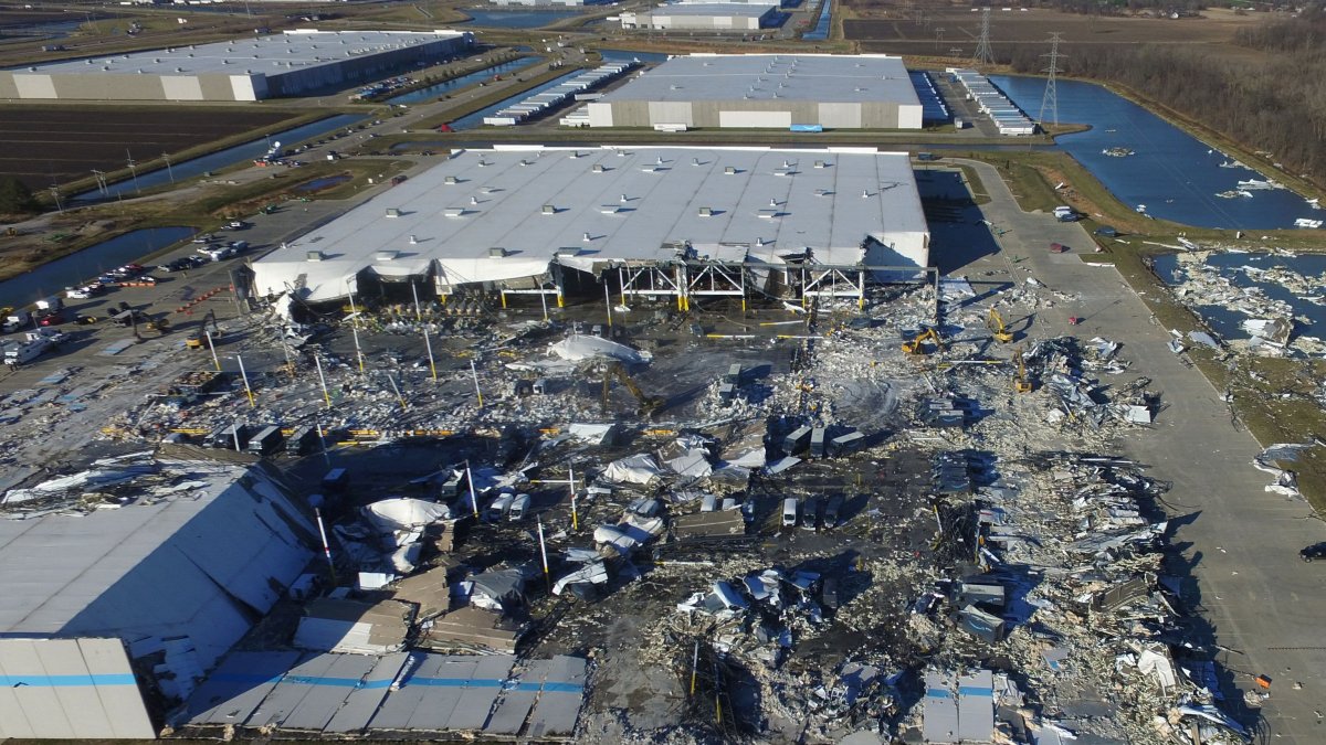 Amazon Drivers Sought Safety at Warehouse as Tornado Hit But Found Only Death and Destruction - Vimarsana News