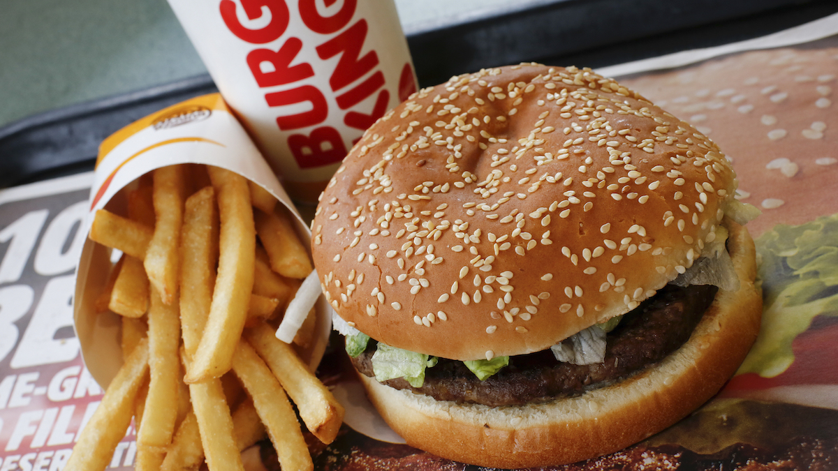 Burger King to Sell Whoppers At 1957 Price In Honor of Anniversary – NBC Los Angeles Burger King to Sell Whoppers At 1957 Price In Honor of Anniversary – NBC Los Angeles