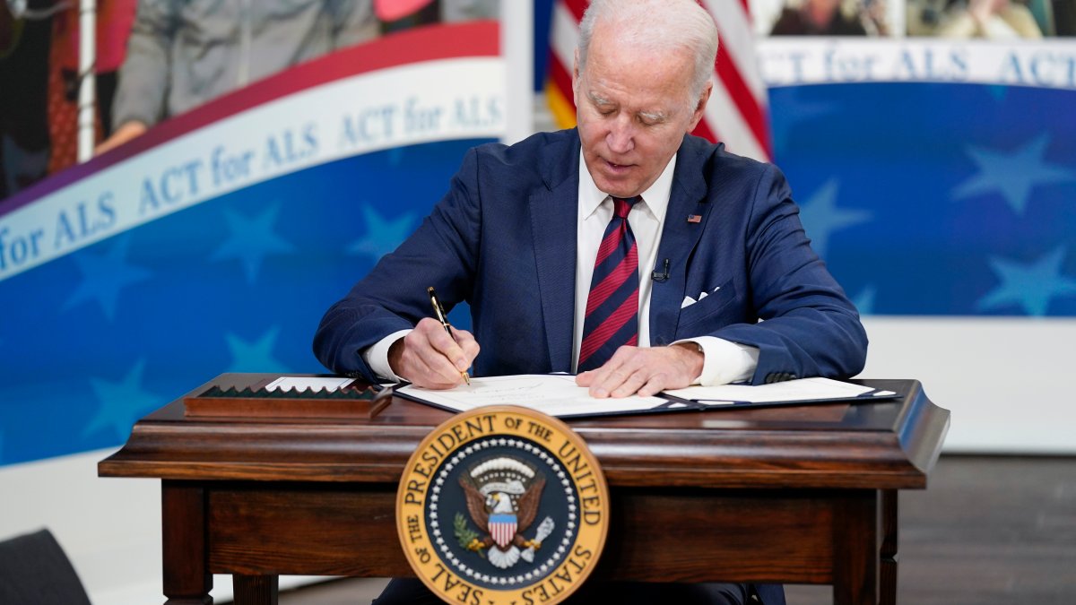 Biden Signs Bills on Forced Labor in China, ALS Research 1