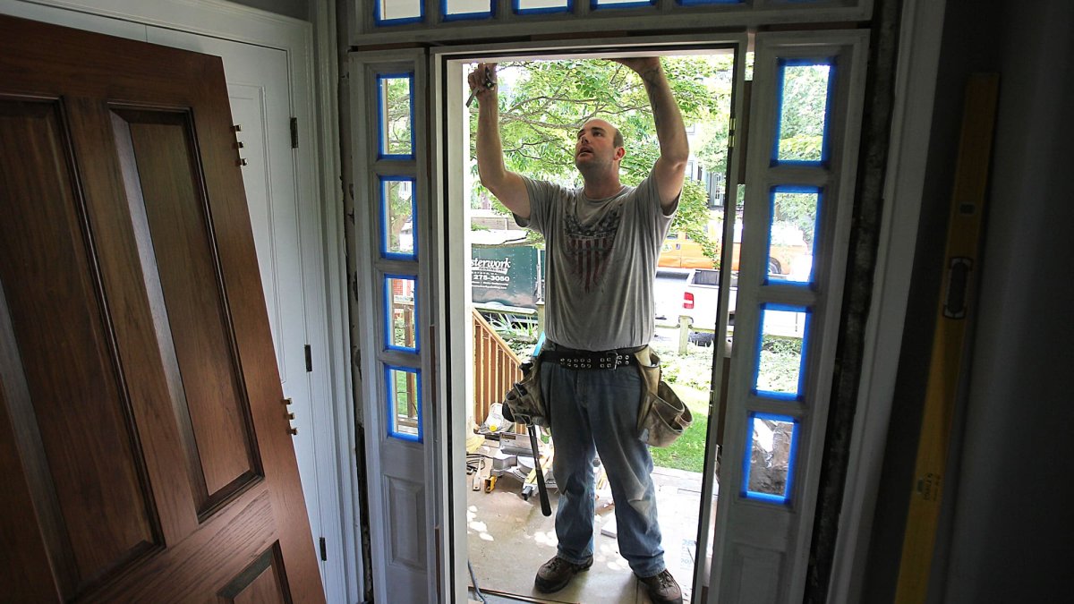 Home Remodeling Could Finally Cool, Bringing These Stocks Back to Earth - Vimarsana News