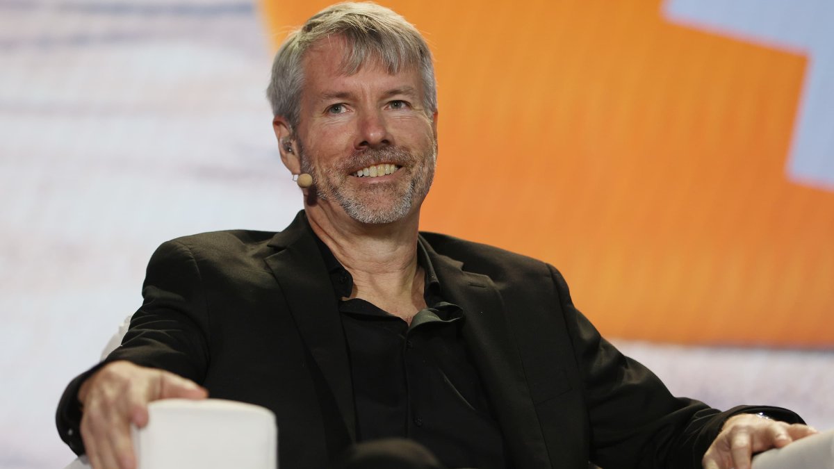 Bitcoin Evangelist Michael Saylor Says Clear Crypto Regulations Would Speed  Institutional Adoption – NBC Los Angeles