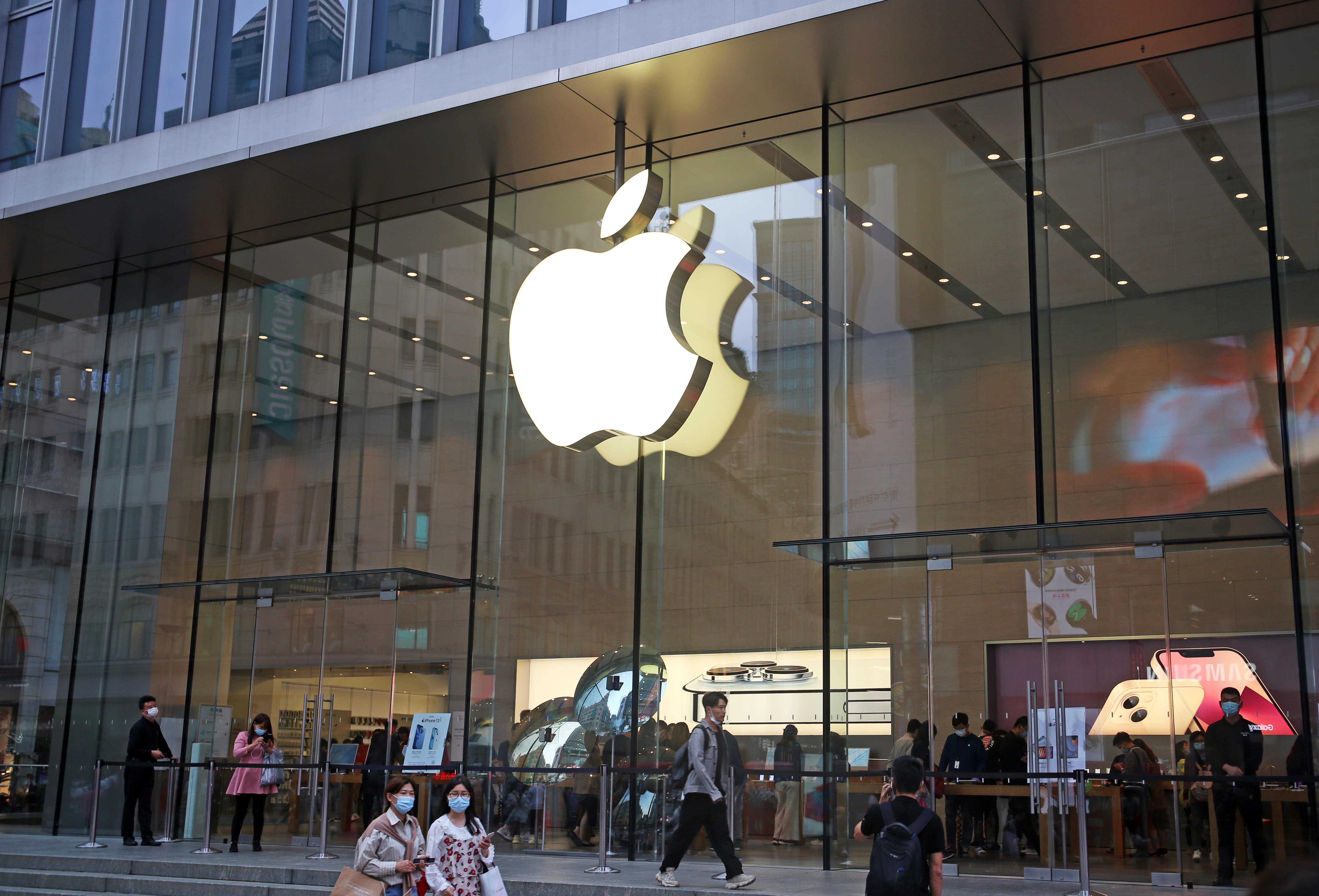 Why It's Bad News for the Entire Market When Apple Has a Big Drop - Vimarsana News