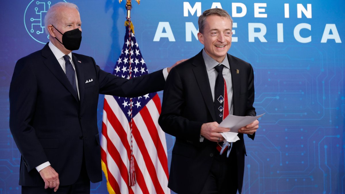 Intel Reports Better-Than-Expected Results and Delivers Upbeat Guidance - Vimarsana News