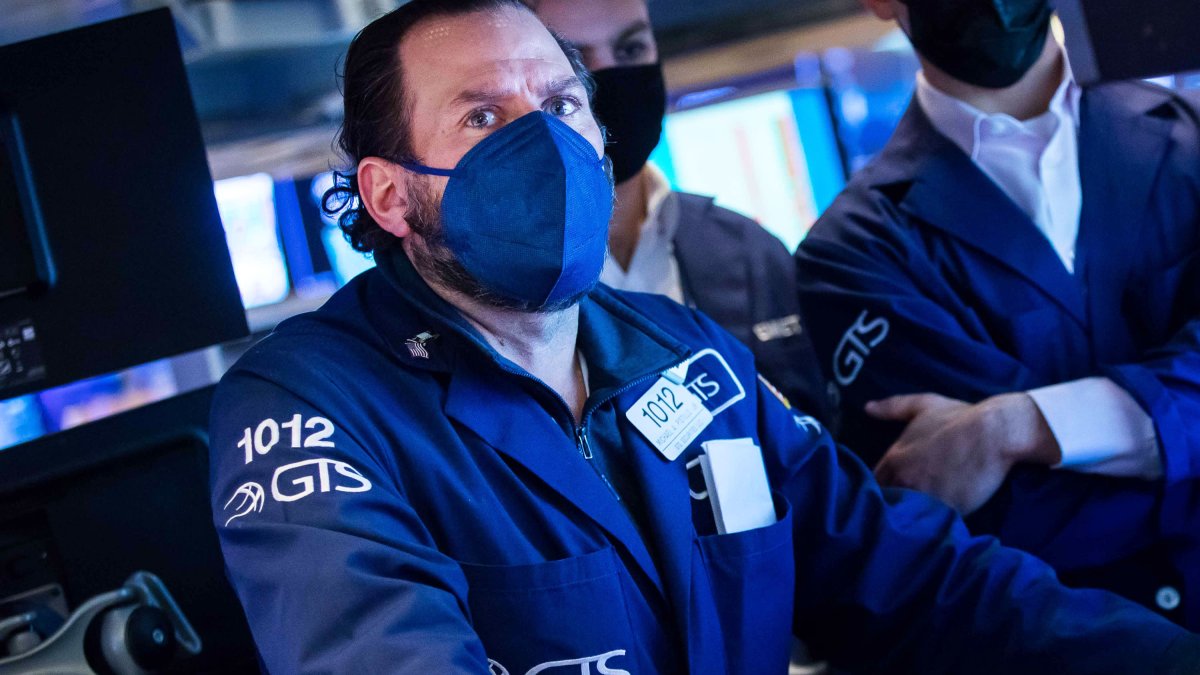 Treasury Yields Fall Sharply as Russia Invades Ukraine - Vimarsana News
