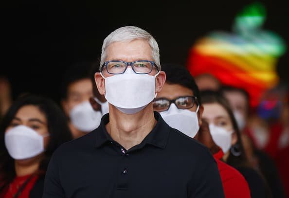 Apple Is Like a 'Freight Train at the Moment,' Tech Analyst Says – NBC Los Angeles - Vimarsana News