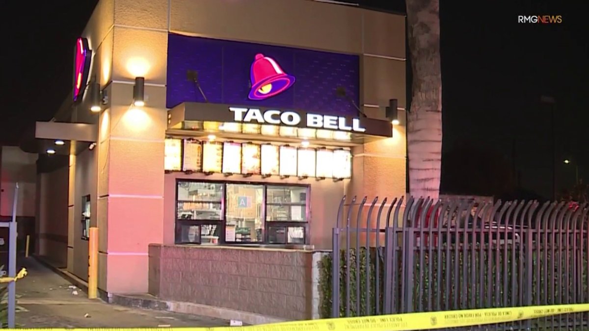 Taco Bell Employee Shot and Killed at South LA Drive-Thru – NBC Los Angeles