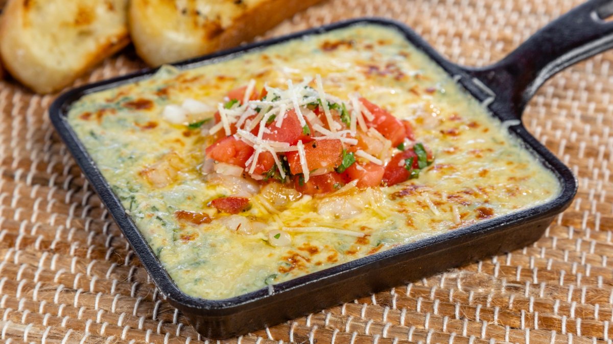 Dip Into Queso Deals on National Cheese Lovers Day – NBC Los Angeles - Vimarsana News
