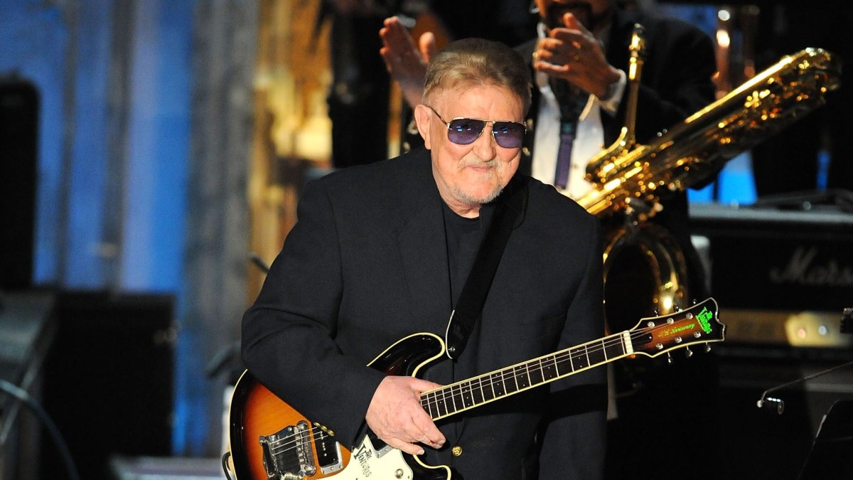 Don Wilson, Guitarist With the Ventures, Dies at 88 – NBC Los Angeles - Vimarsana News