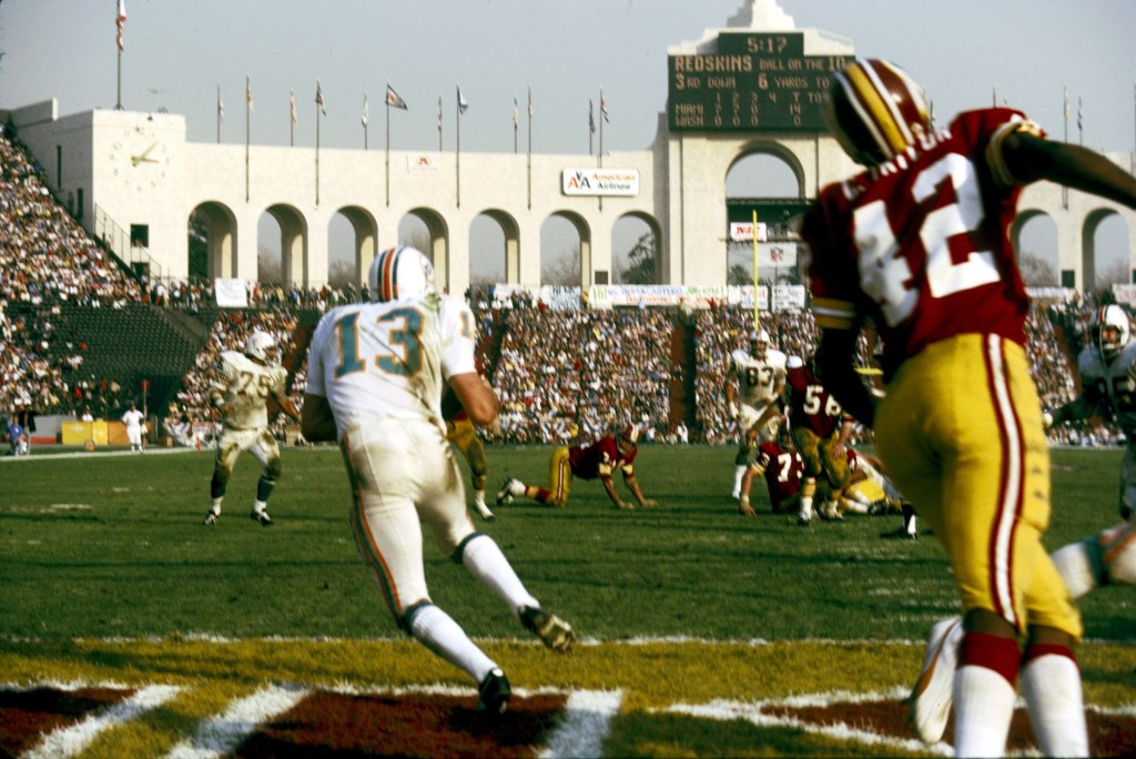 Los Angeles Has Hosted 7 Super Bowls Since 1967. Here's a Look Back – NBC  Los Angeles