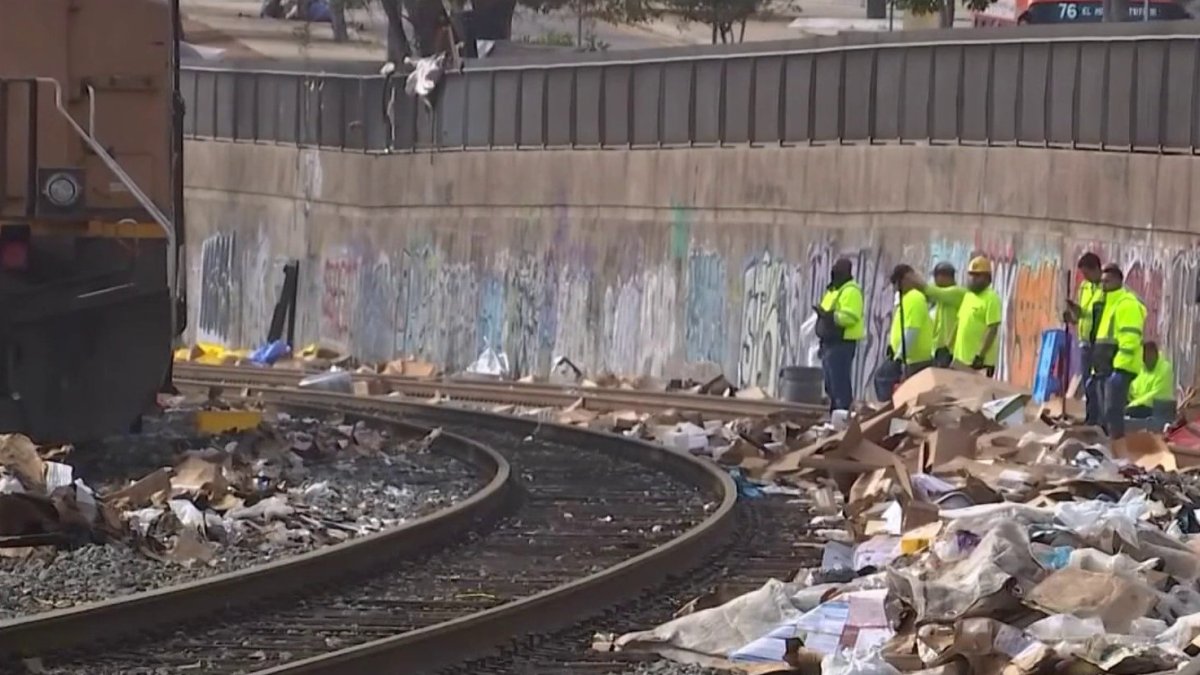 Crews Clean Up Trash Left By Cargo Thieves in Lincoln Heights NBC Los