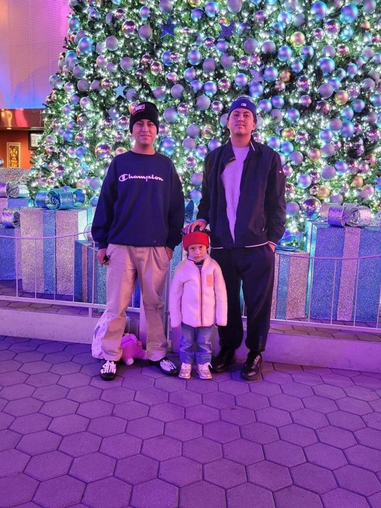 Is Taco Bell Open Christmas Day 2022 Taco Bell Employee, Father Of 3, Died In Front Of Son In Shooting – Nbc Los  Angeles