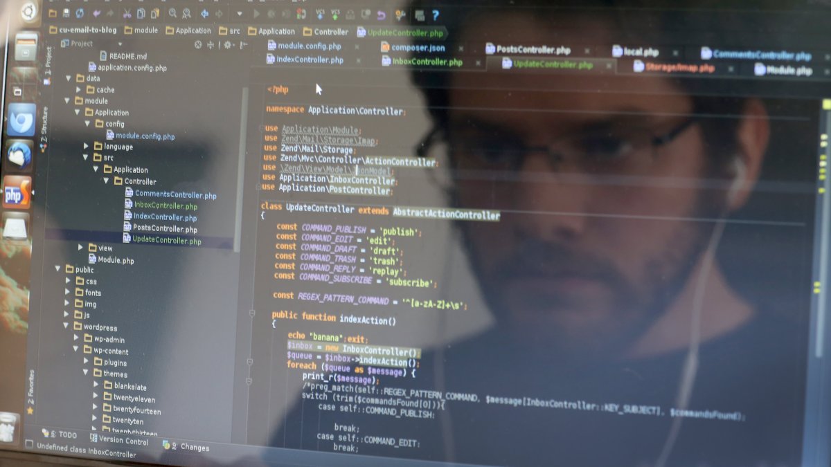 Machines Are Getting Better at Writing Their Own Code. But Human-Level Is 'Light Years Away' – NBC Los Angeles - Vimarsana News