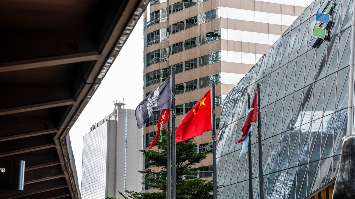 Asia-Pacific Shares Slide as Tensions Between Russia and Ukraine Escalate; Oil Prices Surge - Vimarsana News