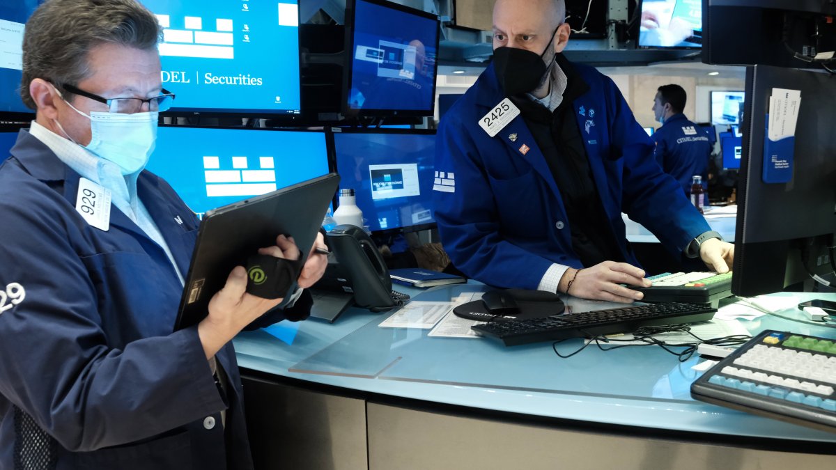 5 Things to Know Before the Stock Market Opens Tuesday - Vimarsana News